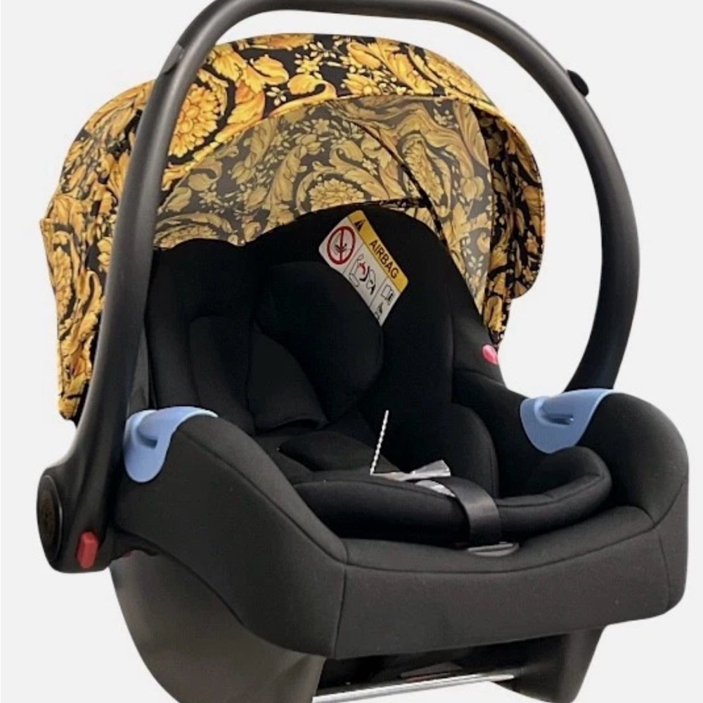 Versace Momon Smartie 2.0 Baroque Black and Gold Infant Car Seat NIB